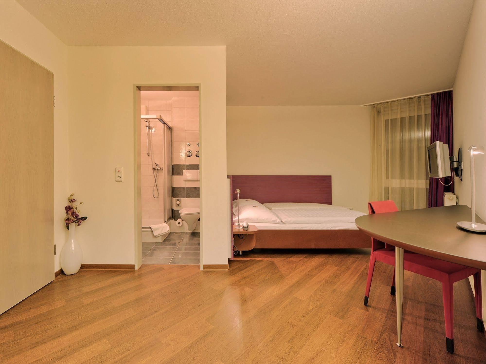 Sombea Donaueschingen Otel Dış mekan fotoğraf